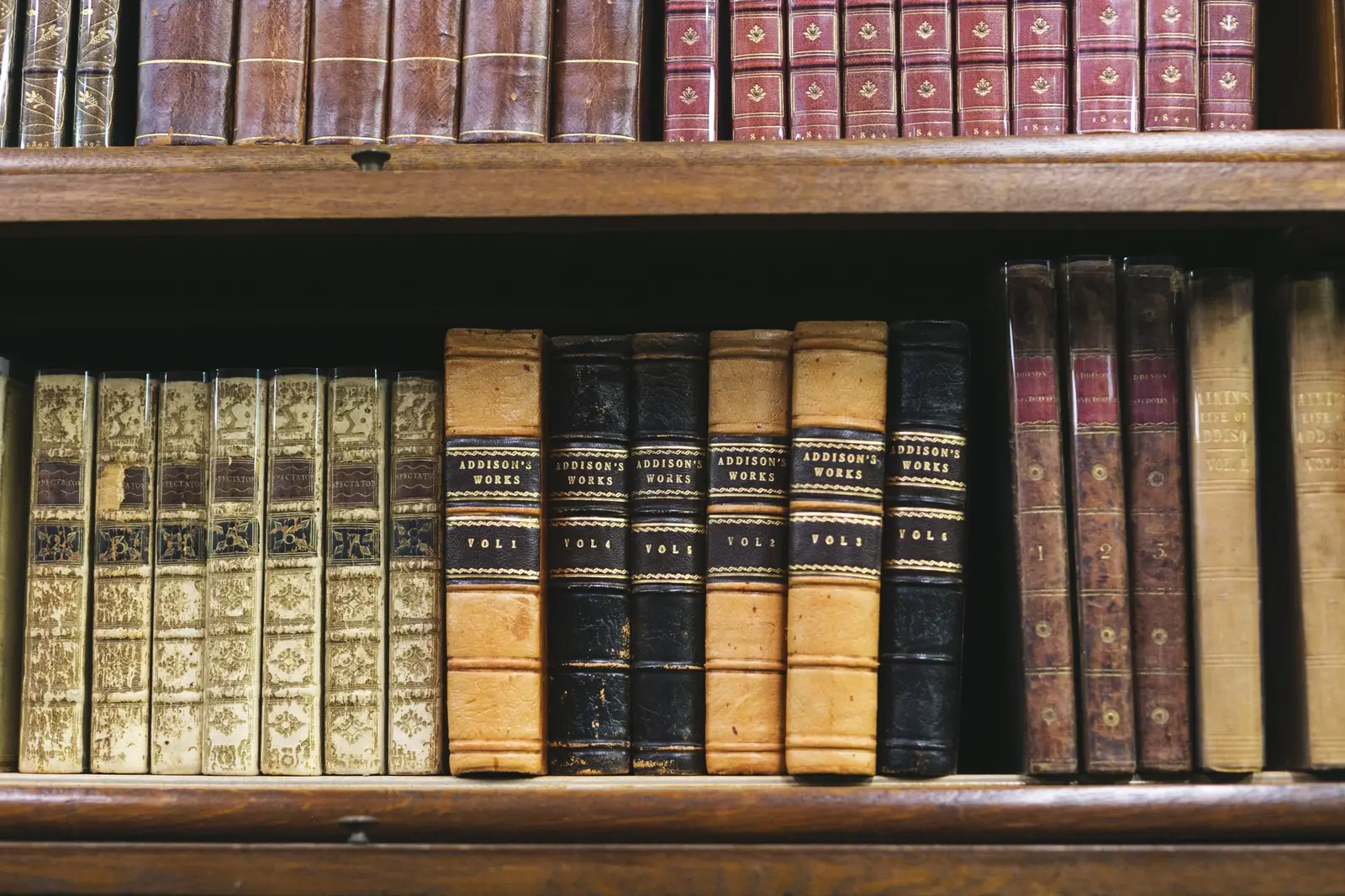 Akademik literatür kaynakları ve kitaplar